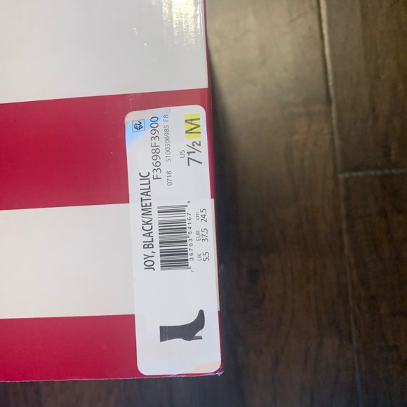 Like-New Knit/Sock Boots Stripes - Picture 11 of 11